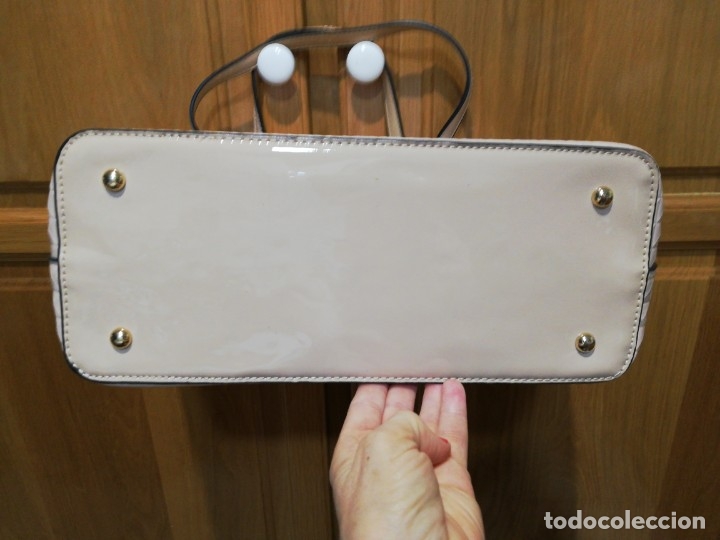 Segunda mano: Bolso charol beix - Foto 4