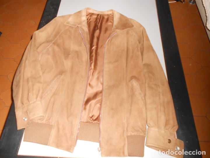 Segunda mano: CAZADORA DE ANTE --Talla 46 - Foto 2