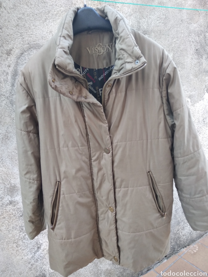 Segunda mano: Chaqueta de abrigo, no pesa nada. - Foto 5