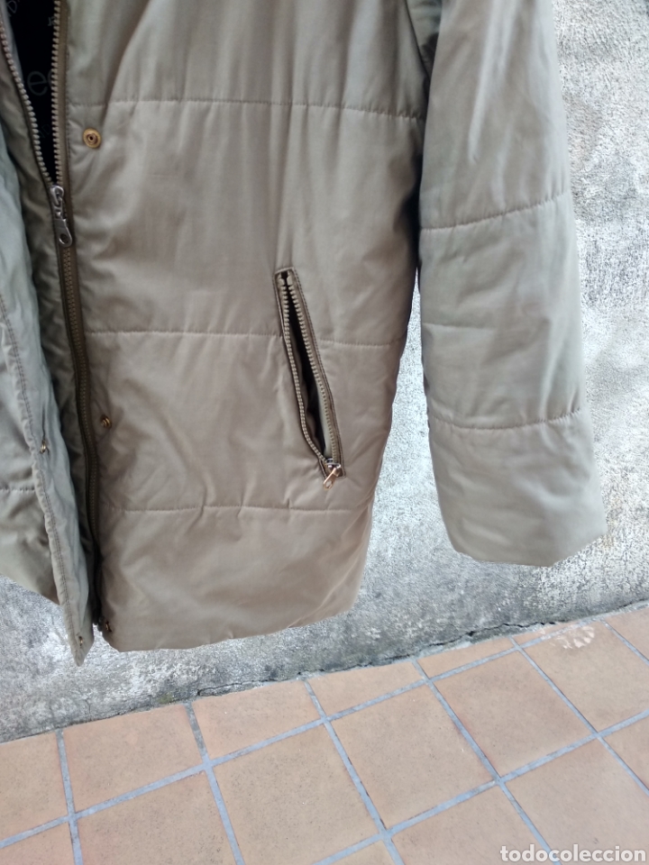 Segunda mano: Chaqueta de abrigo, no pesa nada. - Foto 8
