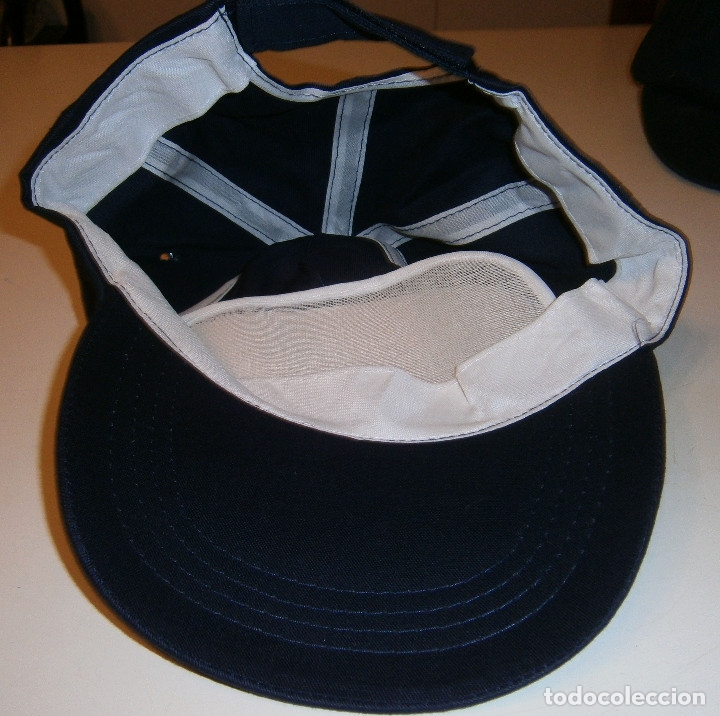 Segunda mano: gorra azul de iberia cargo regulable - Foto 2