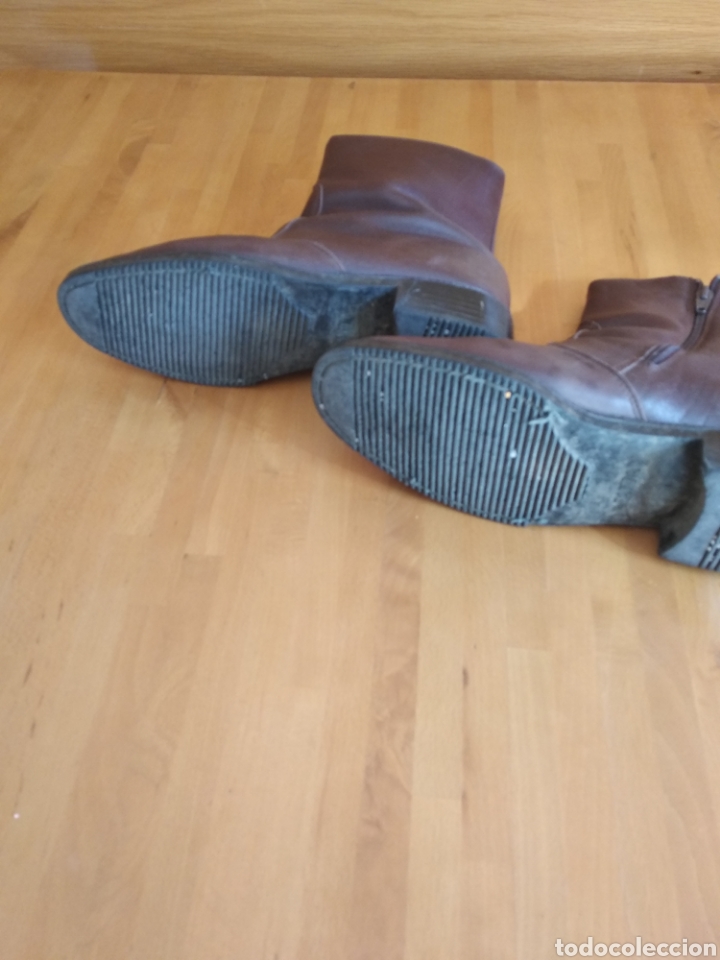 Segunda mano: Botas de excelente piel. forradas - Foto 7