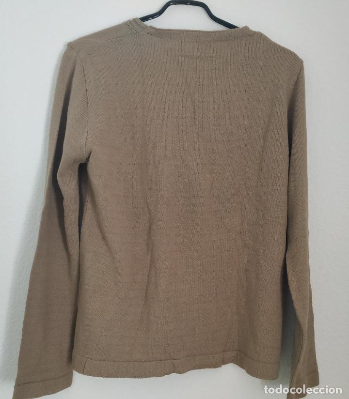 Segunda mano: Jersey cuello pico Jucesa. Talla M - Foto 3