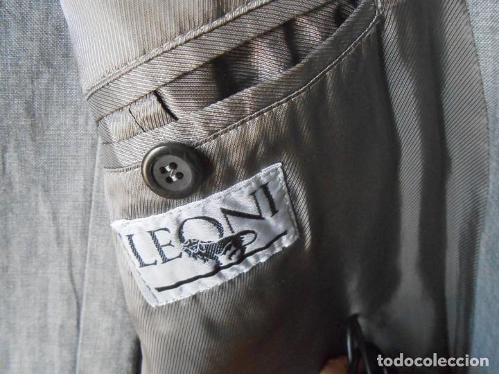 Segunda mano: TRAJE  de  CARAMELO  talla 54 - Foto 2