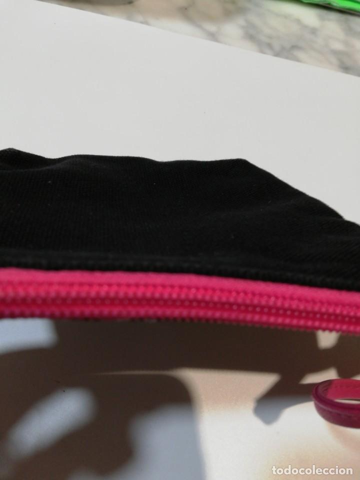 Segunda mano: C12 - bolso ni&ntilde;a Momster - Foto 3
