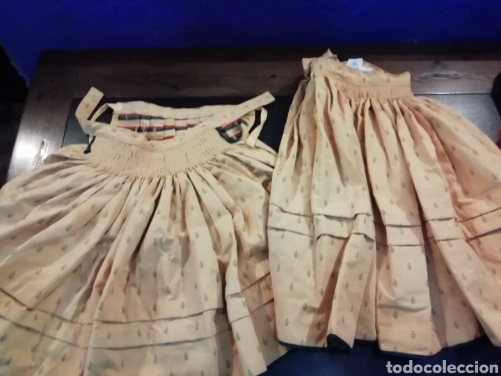 2 faldas de baturra madre y niña zaragoza - Buy Second-hand accessories on todocoleccion