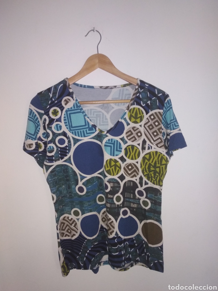 Segunda mano: Blusa o camiseta - Foto 1