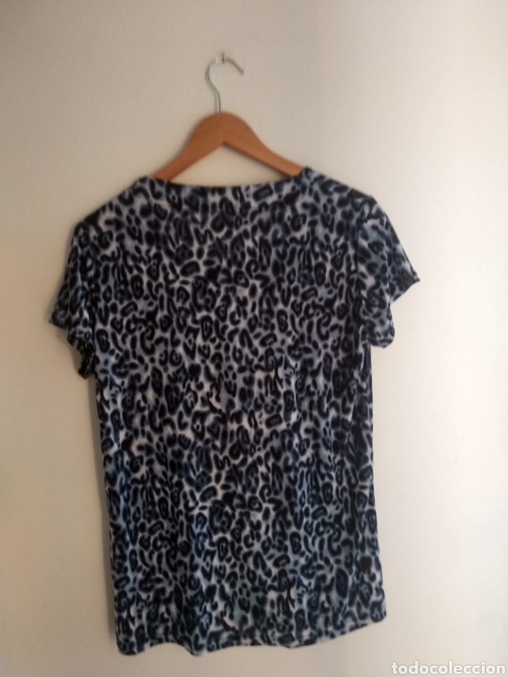 Segunda mano: Blusa o blus&oacute;n - Foto 3