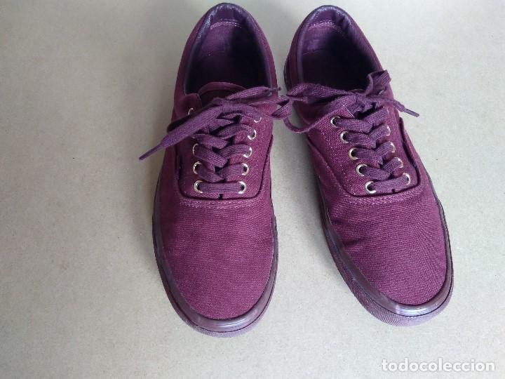 Segunda mano: Zapatillas -- Vans -- Modelo granate -- perfecto estado - Foto 5