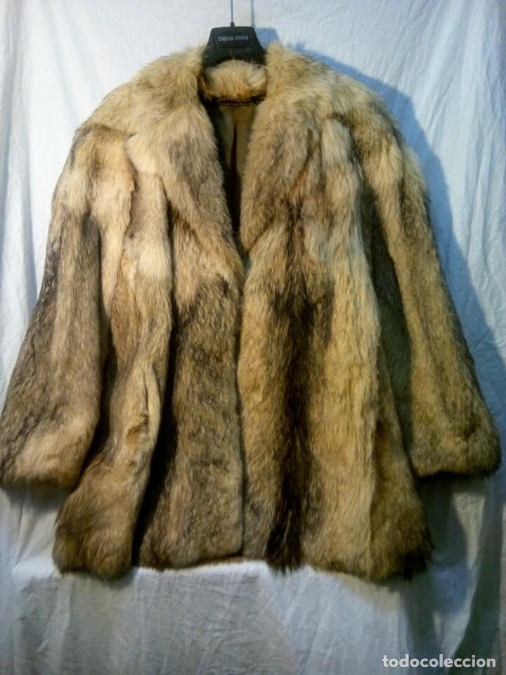 Piscina pluma cúbico abrigo chaquetón piel sovaky . lobo blanco sibe - Compra venta en  todocoleccion