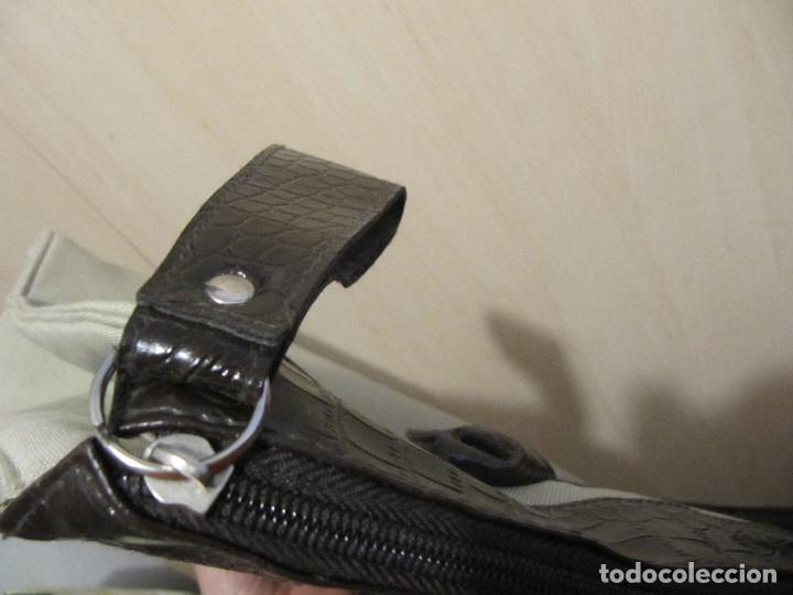 Segunda mano: BOLSO VICHY LABORATORIOS - Foto 5