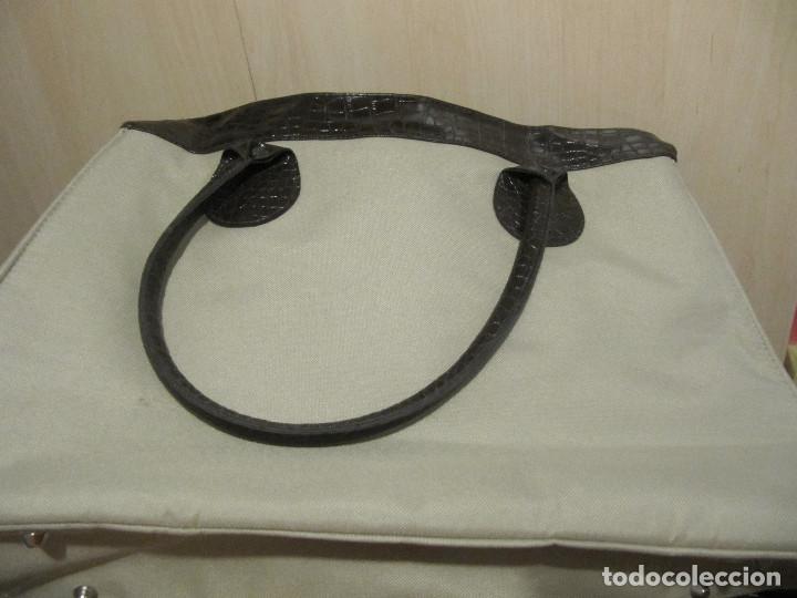 Segunda mano: BOLSO VICHY LABORATORIOS - Foto 8
