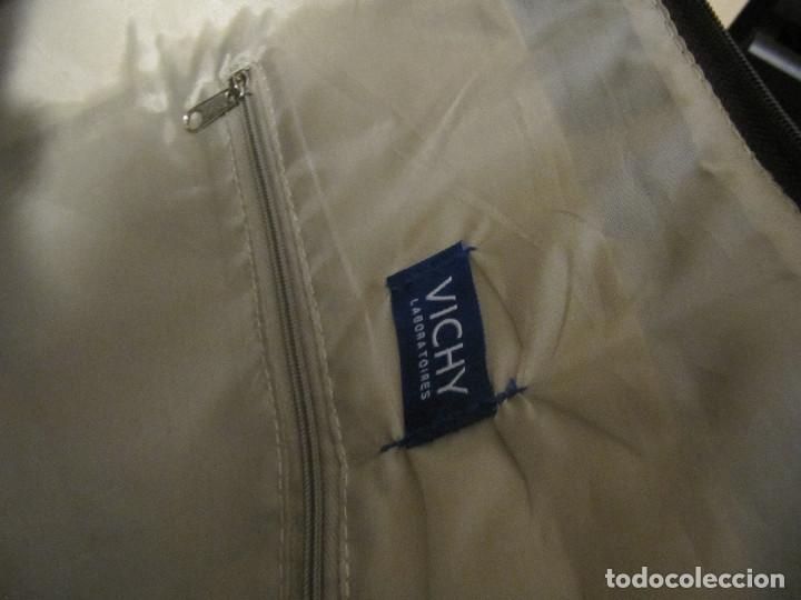 Segunda mano: BOLSO VICHY LABORATORIOS - Foto 10
