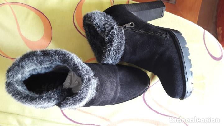 Segunda mano: Botines marca YOKONO, N&ordm; 40 - Foto 2