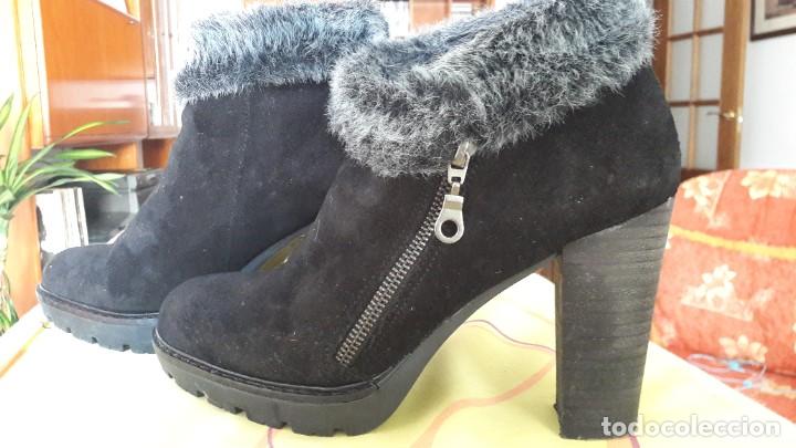 Segunda mano: Botines marca YOKONO, N&ordm; 40 - Foto 4