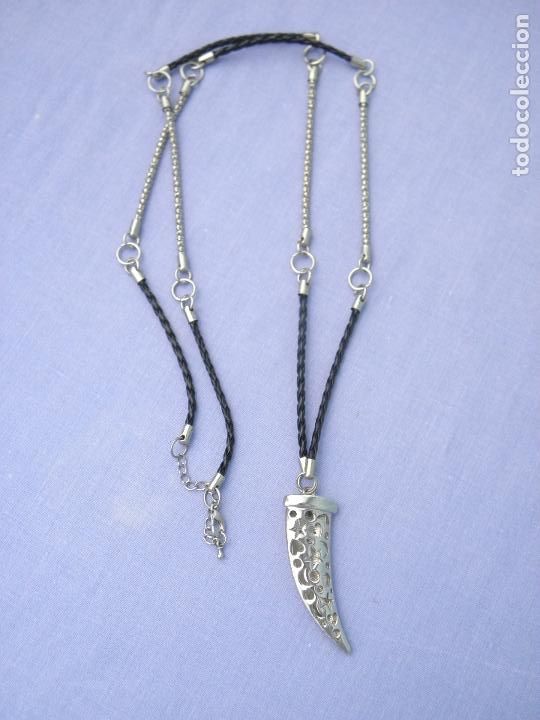 Segunda mano: Collar con colgante colmillo - Foto 2