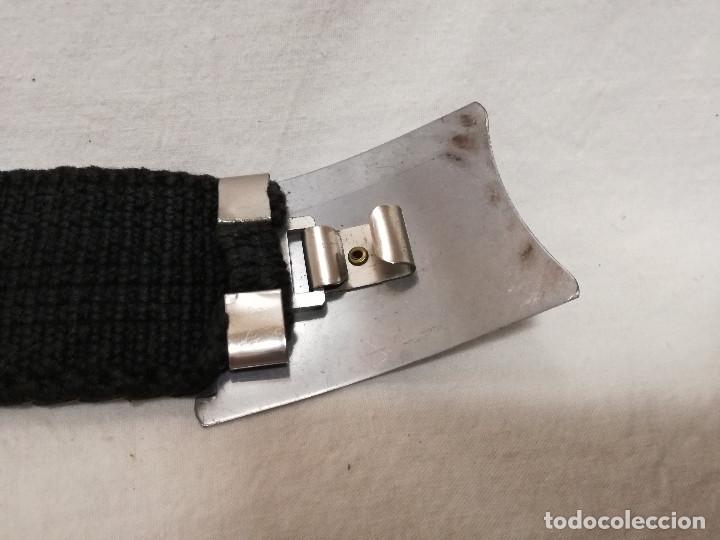Segunda mano: CINTURON ELASTICO DE METAL FERROSO CROMADO EFECTO ESCAMAS - Foto 9