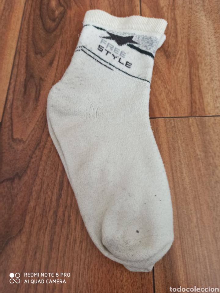 Segunda mano: 10 calcetines para deporte - Foto 9