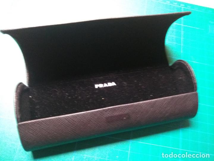 Segunda mano: FUNDA GAFAS PRADA - Foto 2