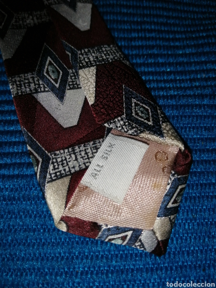 Segunda mano: CORBATA PIERRE CARDIN SEDA - Foto 2
