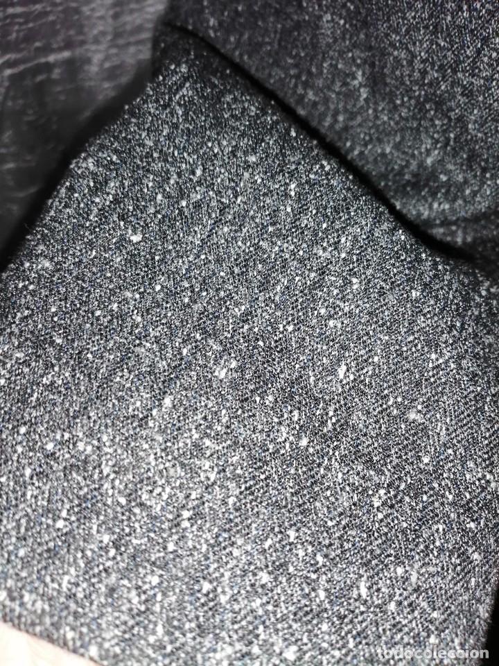 Segunda mano: Chaqueta de se&ntilde;ora elegante - Foto 6