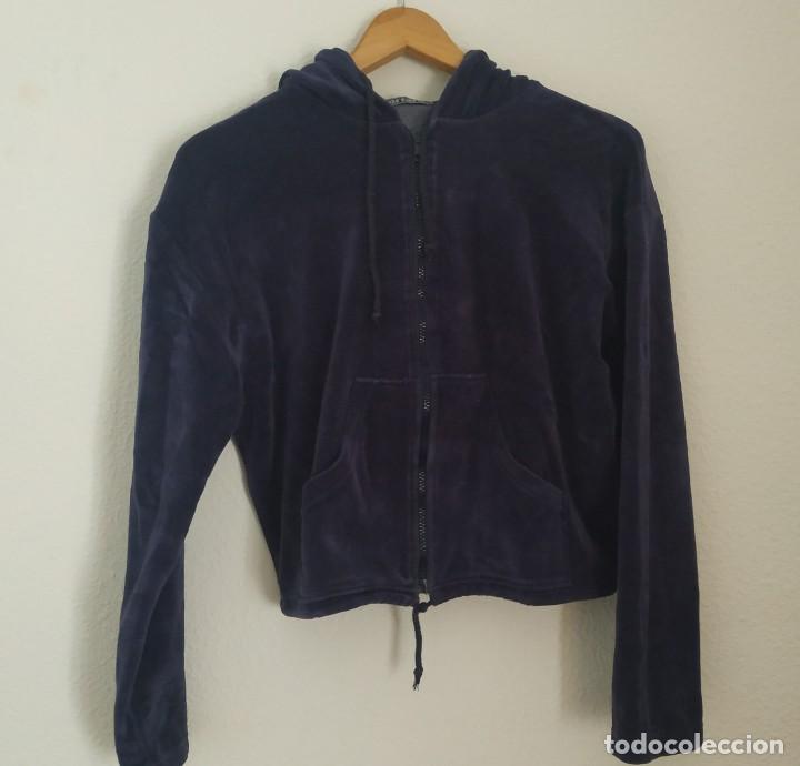 Segunda mano: Sudadera morada terciopelo Martara. - Foto 1
