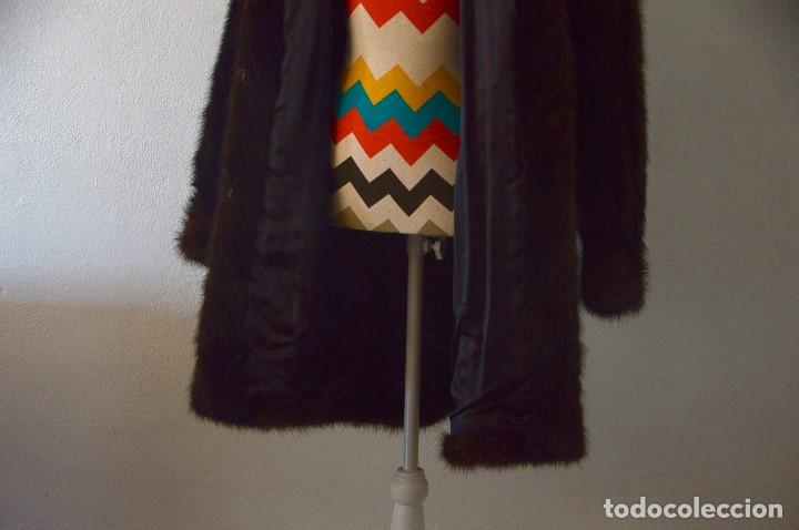 Segunda mano: ABRIGO DE PIEL DE VIS&Oacute;N, TALLA M, 40-42. - Foto 19