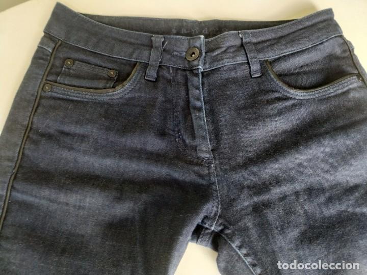 Segunda mano: Pantalones vaqueros Sandro. Talla 34. Algod&oacute;n y poli&eacute;ster - Foto 4