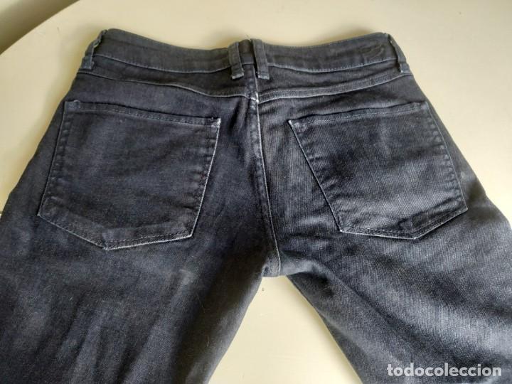Segunda mano: Pantalones vaqueros Sandro. Talla 34. Algod&oacute;n y poli&eacute;ster - Foto 5