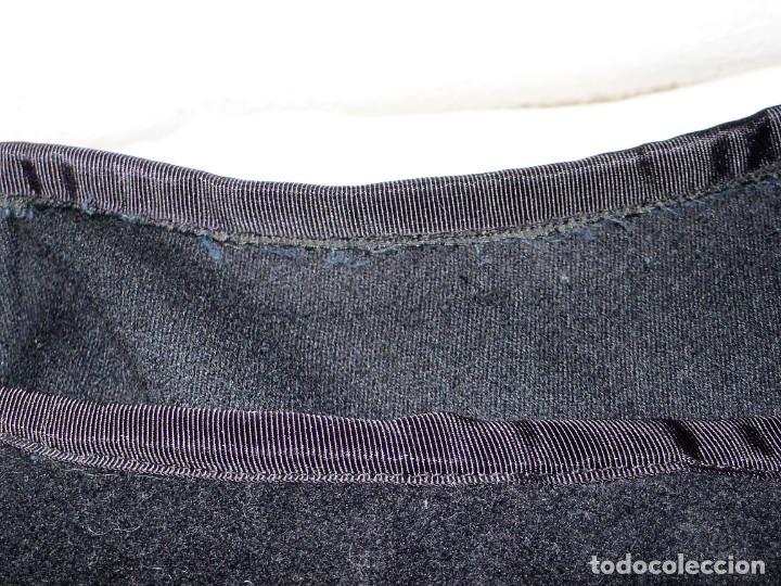 Segunda mano: FALDA PA&Ntilde;O NEGRO - Foto 4
