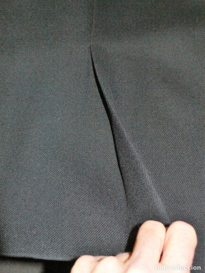 Segunda mano: FALDA EN LANA COLOR NEGRO - Foto 5
