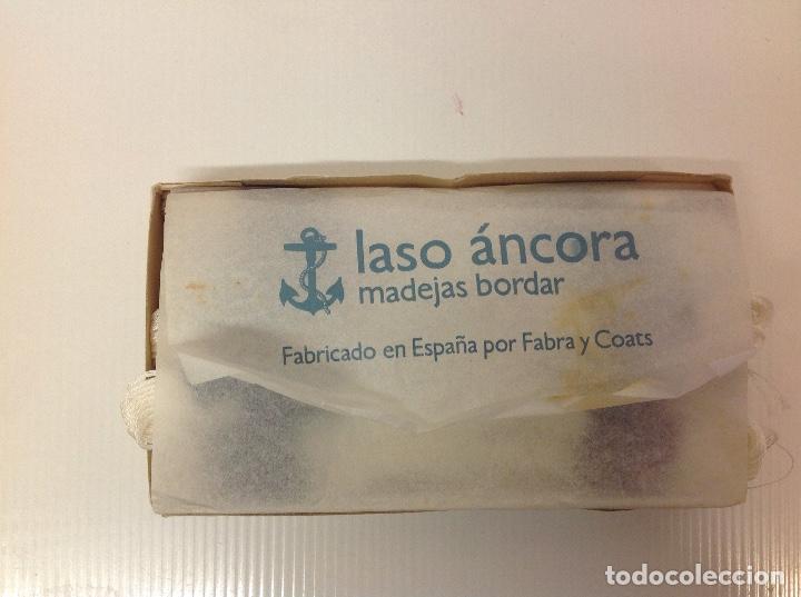 Segunda mano: Madejas para bordar Laso Ancora ref 4634 - Foto 2