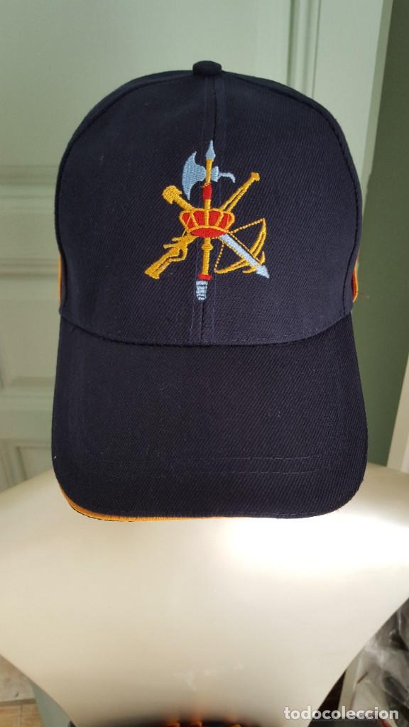 Segunda mano: GORRA LEGI&Oacute;N - Foto 1