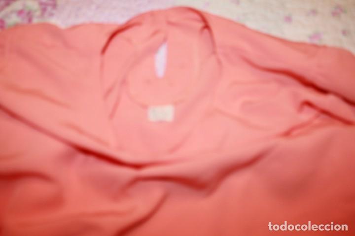 Segunda mano: CAMISA DE SE&Ntilde;ORA COLOR SALMON - Foto 2