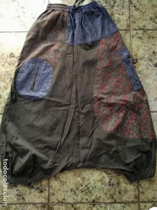 Segunda mano: PANTALON UNISEX COMO NUEVO - Foto 1