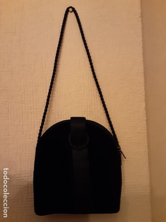 Segunda mano: Bolso de terciopelo y raso negro - Foto 2