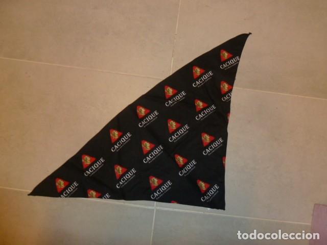 Segunda mano: Pa&ntilde;uelo promocional Ron Cacique - Foto 3