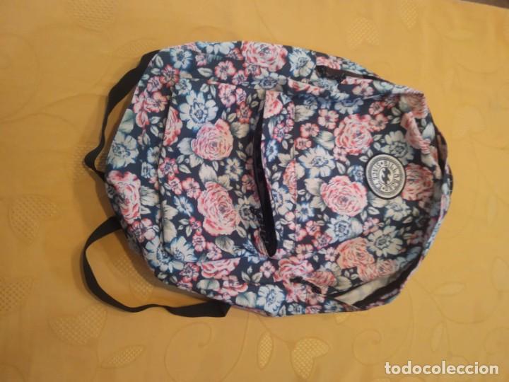 m-31 mochila billabong de flores - Comprar ropa y complementos de segunda  mano en todocoleccion - 252189530