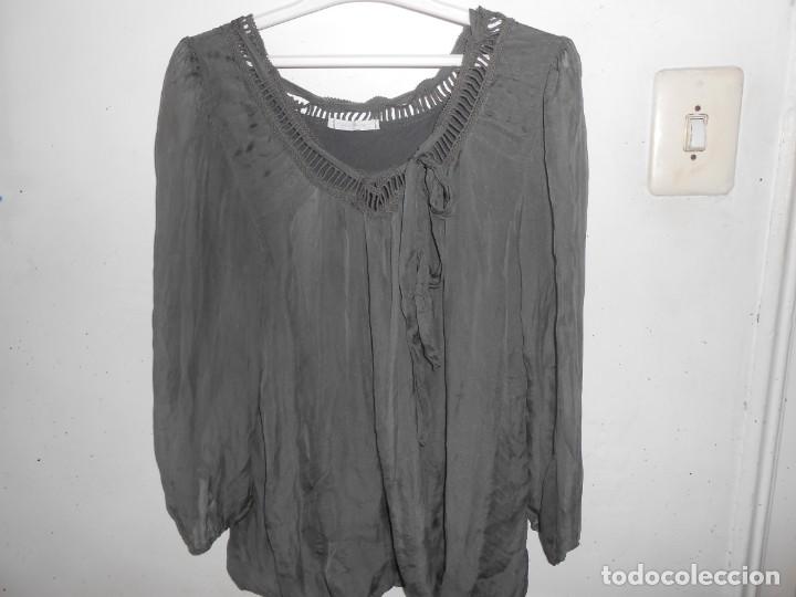 Segunda mano: BLUSA DE SEDA - Foto 1