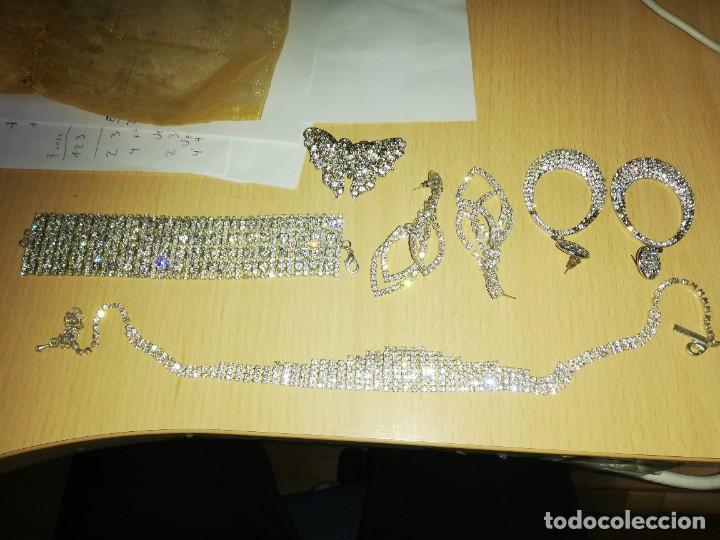 Segunda mano: LOTE BISUTER&Iacute;A VARIADA SIN MARCA PARA MUJER - Foto 1