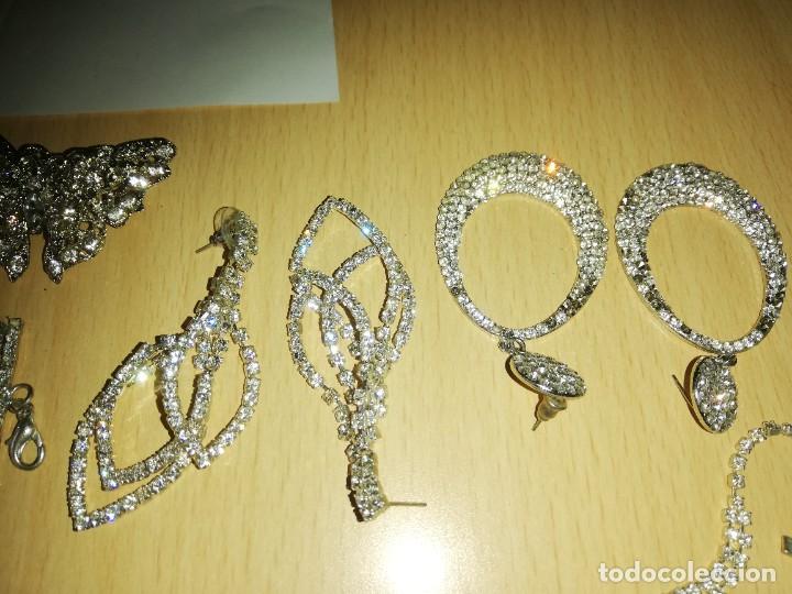 Segunda mano: LOTE BISUTER&Iacute;A VARIADA SIN MARCA PARA MUJER - Foto 4