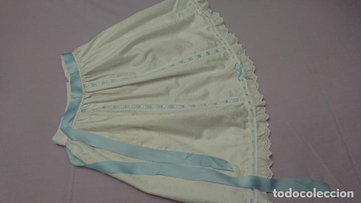 Segunda mano: PRECIOSO DELANTAL, - Foto 3