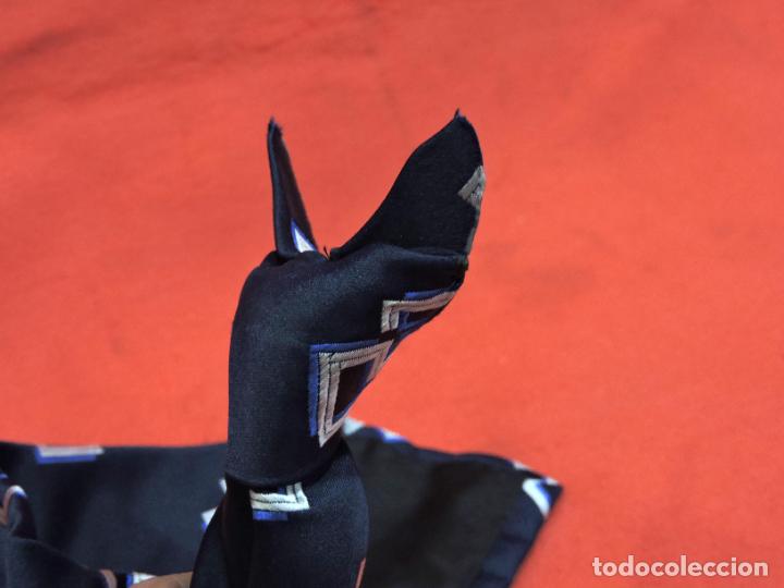 Segunda mano: Corbata Clip En Cuello - Foto 2