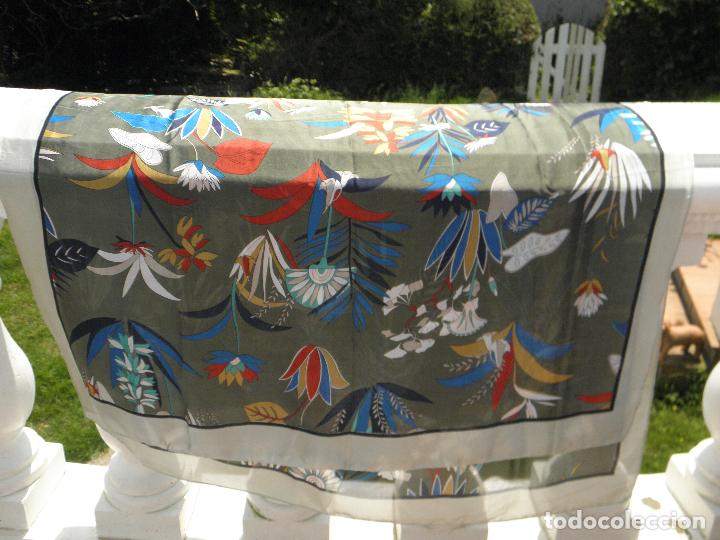 Segunda mano: Pashmina tacto seda de 180 x 95 cm - Foto 1