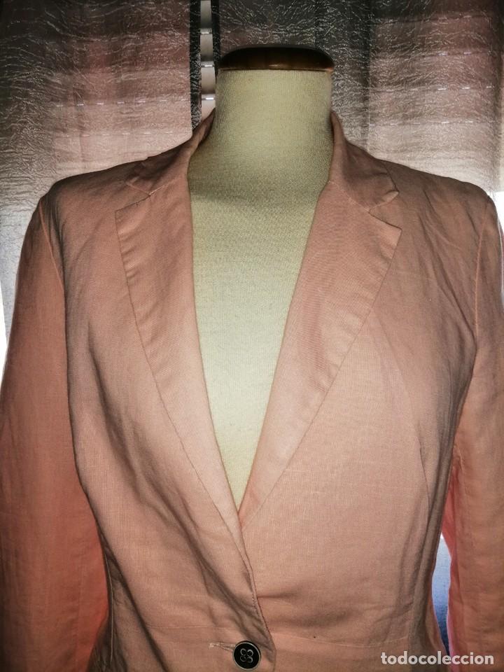 Segunda mano: Chaqueta rosa - Foto 3