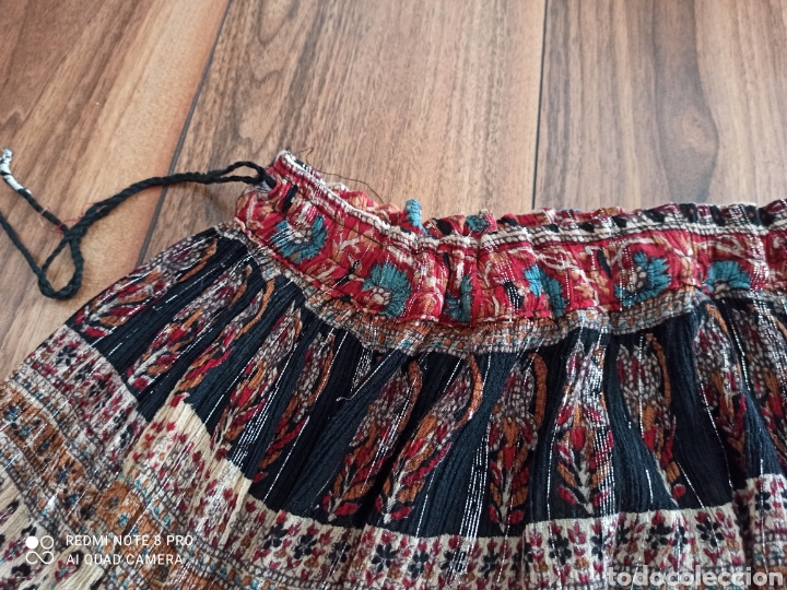 Segunda mano: Falda estampada muy original - Foto 3