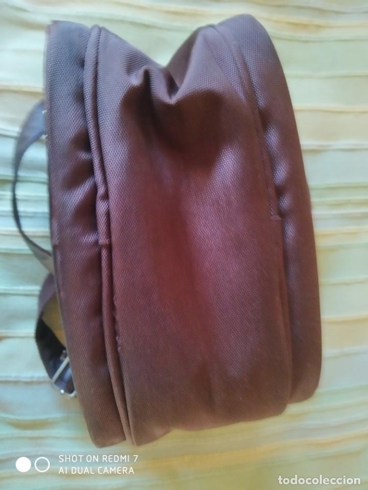 Segunda mano: BOLSO BANDOLERA. 4 COMPARTIMENTOS. - Foto 5