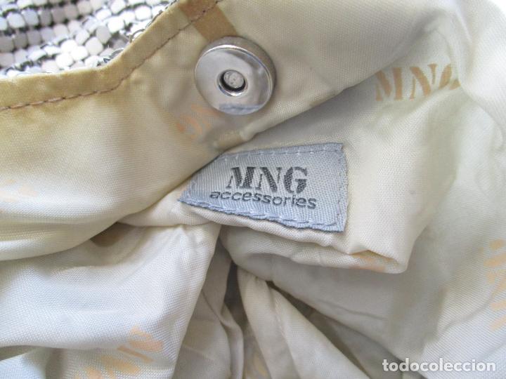 Segunda mano: BOLSO DE MANGO-USADO - Foto 4