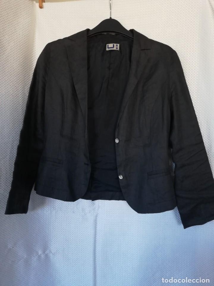 Segunda mano: CHAQUETA LINO DE ADOLFO DOMINGUEZ - Foto 1