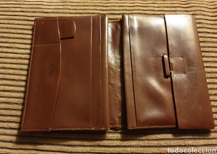 Segunda mano: Cartera monedero vintage marr&oacute;n - Foto 3